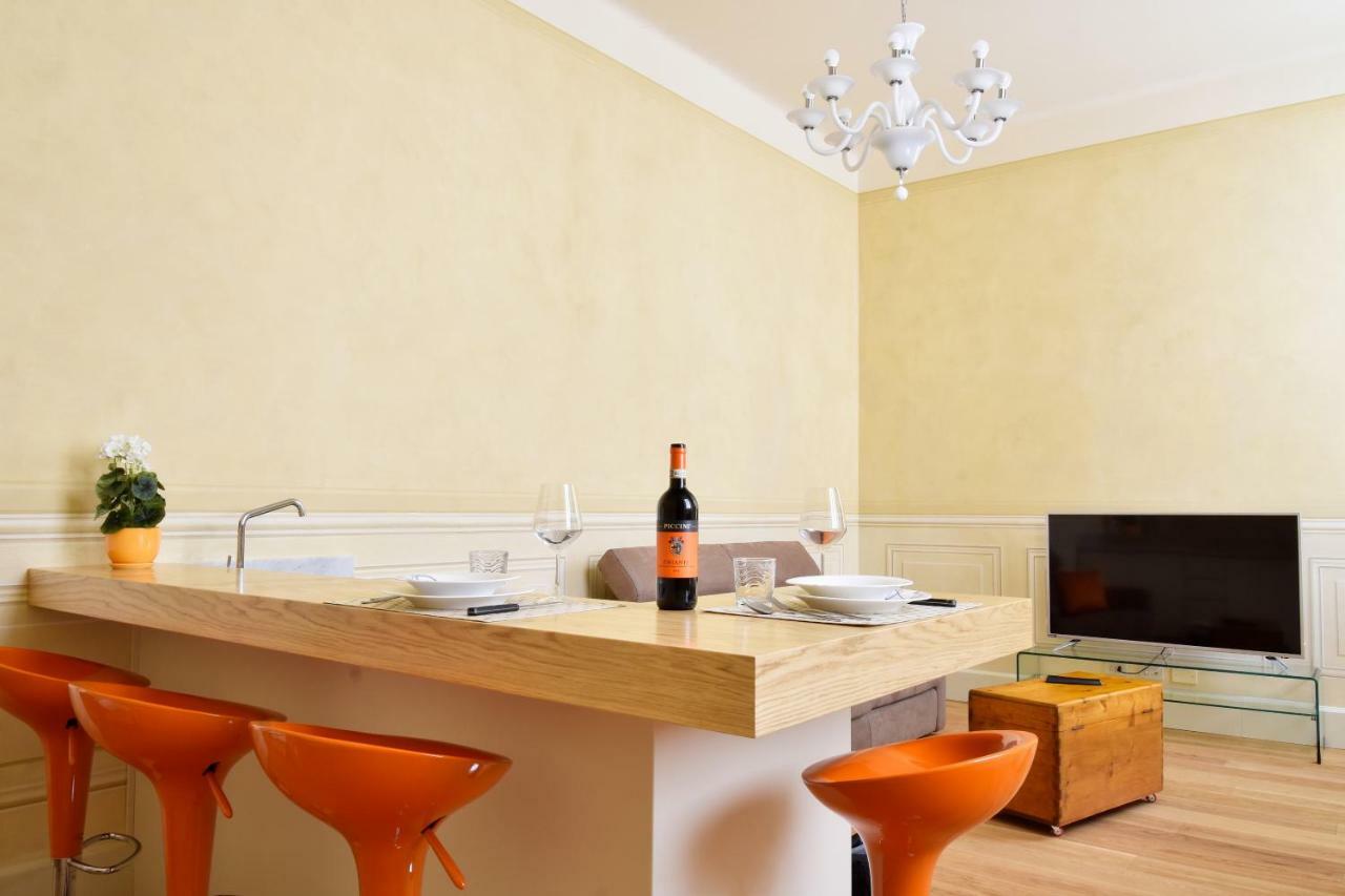 Stella Polare - Luxury Apartment ลุคคา ภายนอก รูปภาพ